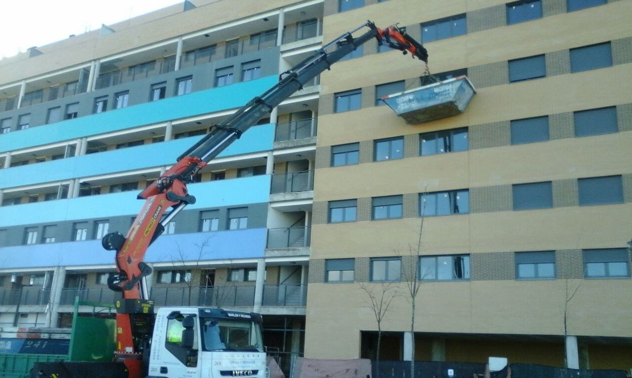 Elevación de cargas: Servicios de Grúas Ricar Elevación de cargas: Servicios de Grúas Ricar