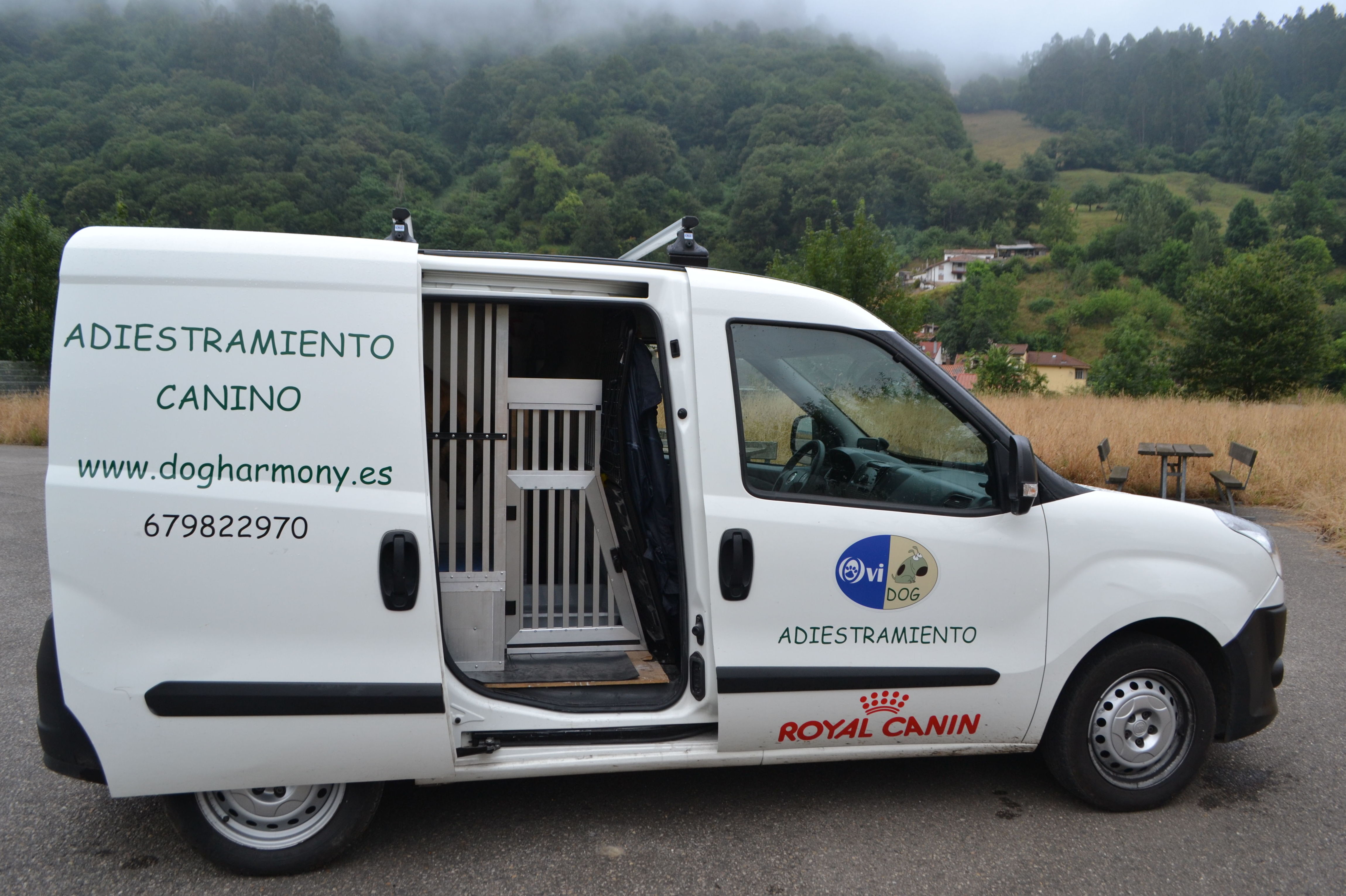 Jaulas de aluminio para perros: Catálogo de Alusiero Carpintería de Aluminio Jaulas de aluminio para perros: Catálogo de Alusiero Carpintería de Aluminio