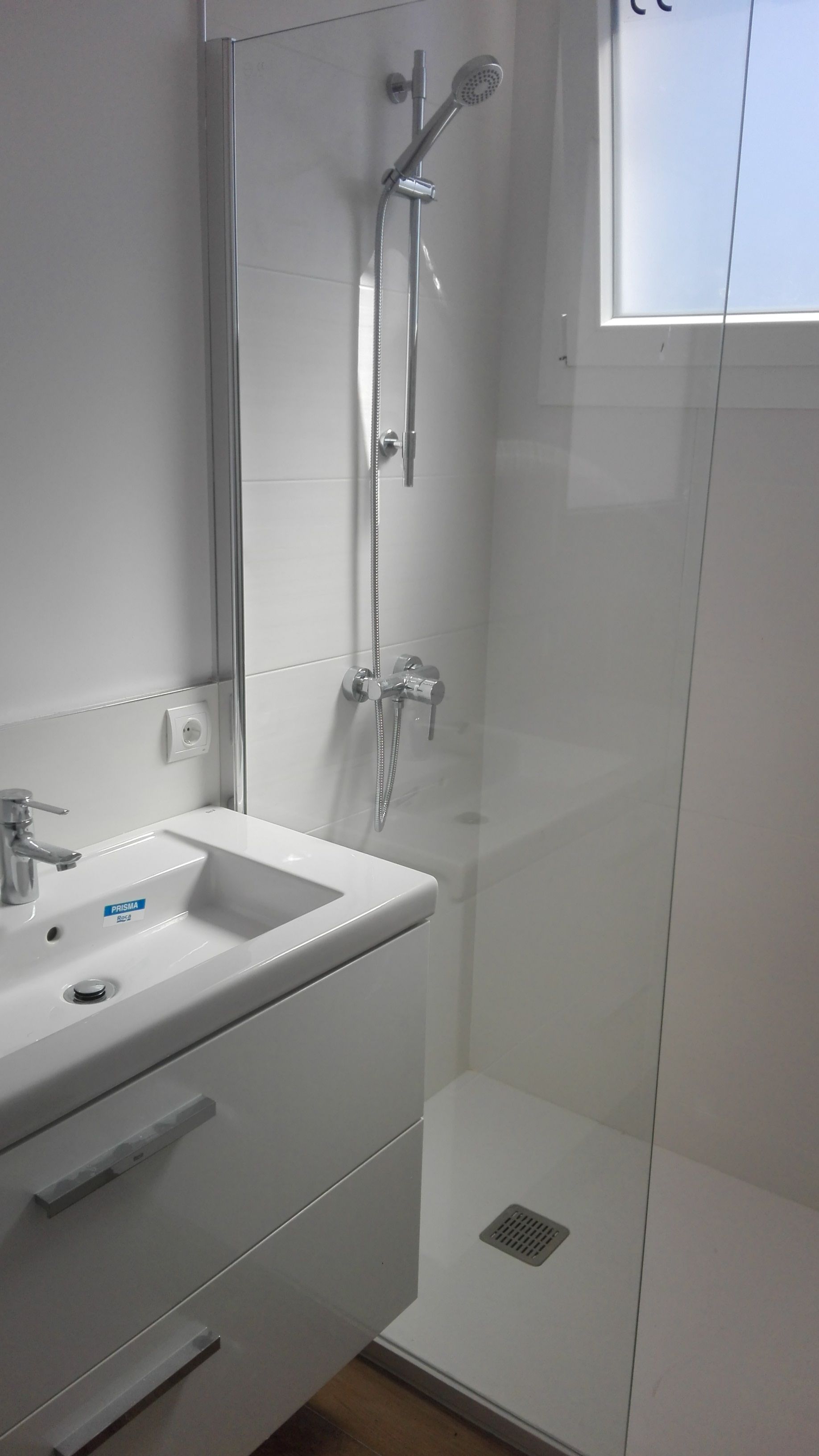 Mamparas de baño y ducha: Productos de Ram Soluciones Mamparas de baño y ducha: Productos de Ram Soluciones