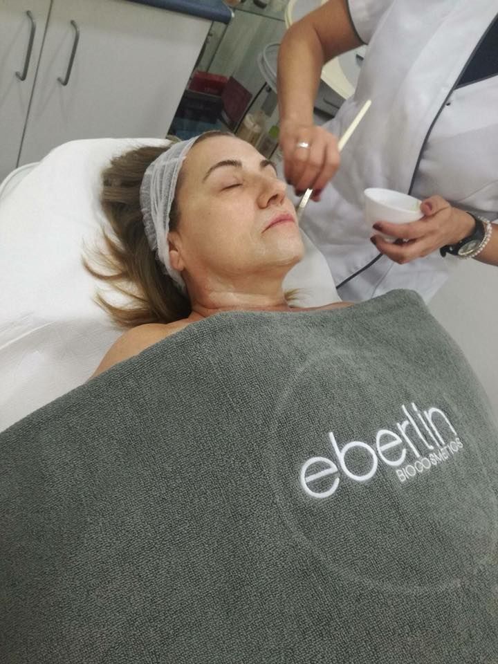 Peeling químico: Servicios de Centro médico Paqui López Peeling químico: Servicios de Centro médico Paqui López