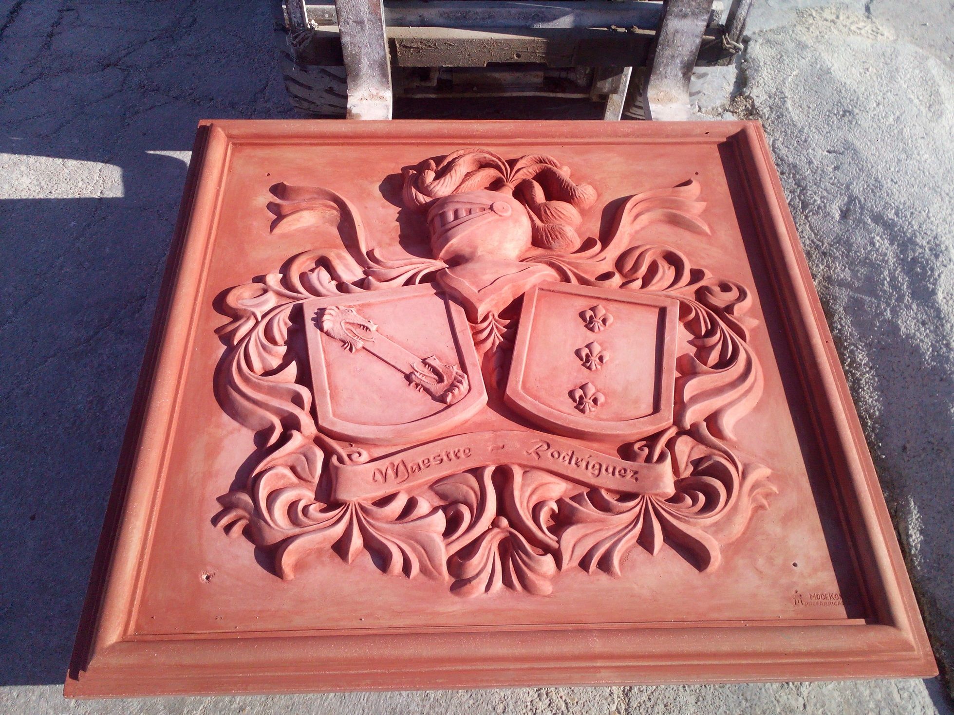 Escudo Familia Maestre-Rodríguez Escudo Familia Maestre-Rodríguez