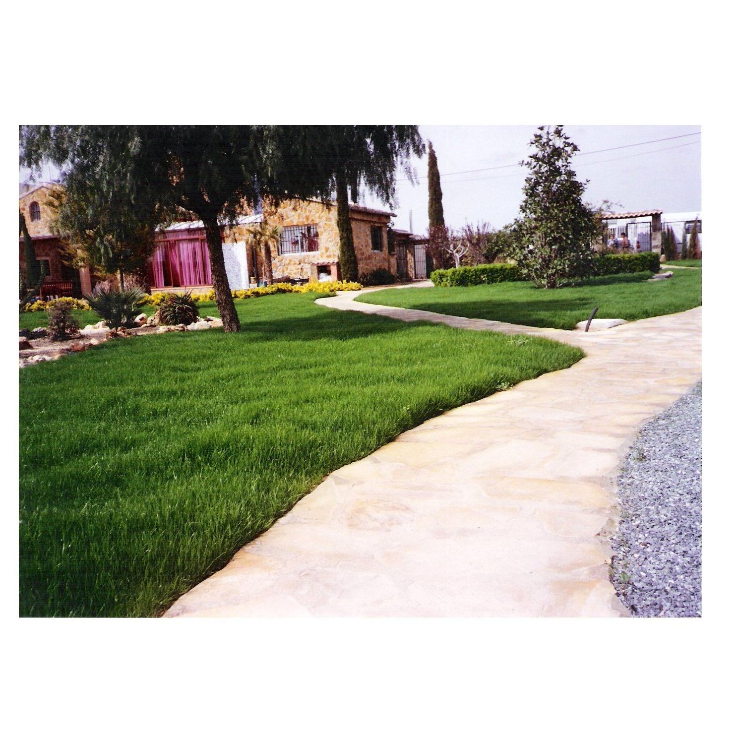 Construcción de jardines: Servicios de Sebastián Martínez Cosín Construcción de jardines: Servicios de Sebastián Martínez Cosín