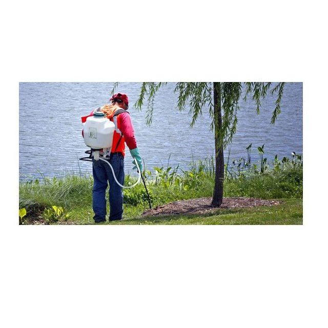 Fumigaciones en jardines: Servicios de Sebastián Martínez Cosín Fumigaciones en jardines: Servicios de Sebastián Martínez Cosín