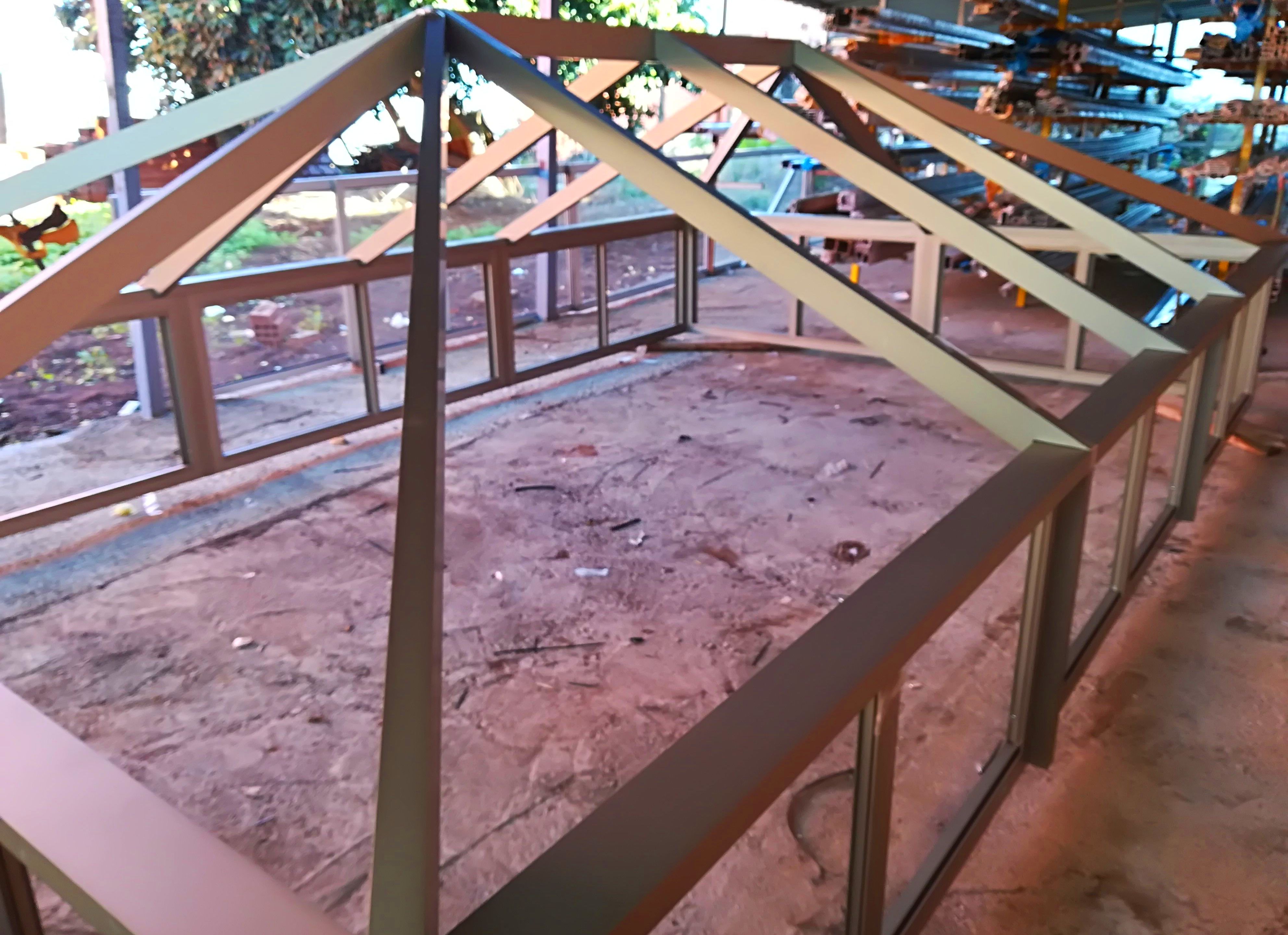 Estructura para techo de tubo. Estructura para techo de tubo.
