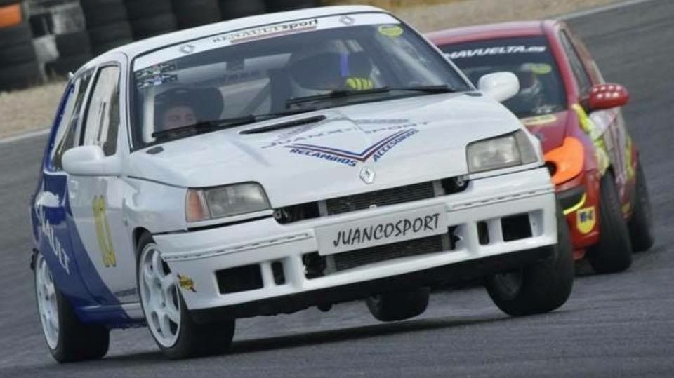Reparación y preparación de coches de competición: Taller de Juanco Sport Reparación y preparación de coches de competición: Taller de Juanco Sport