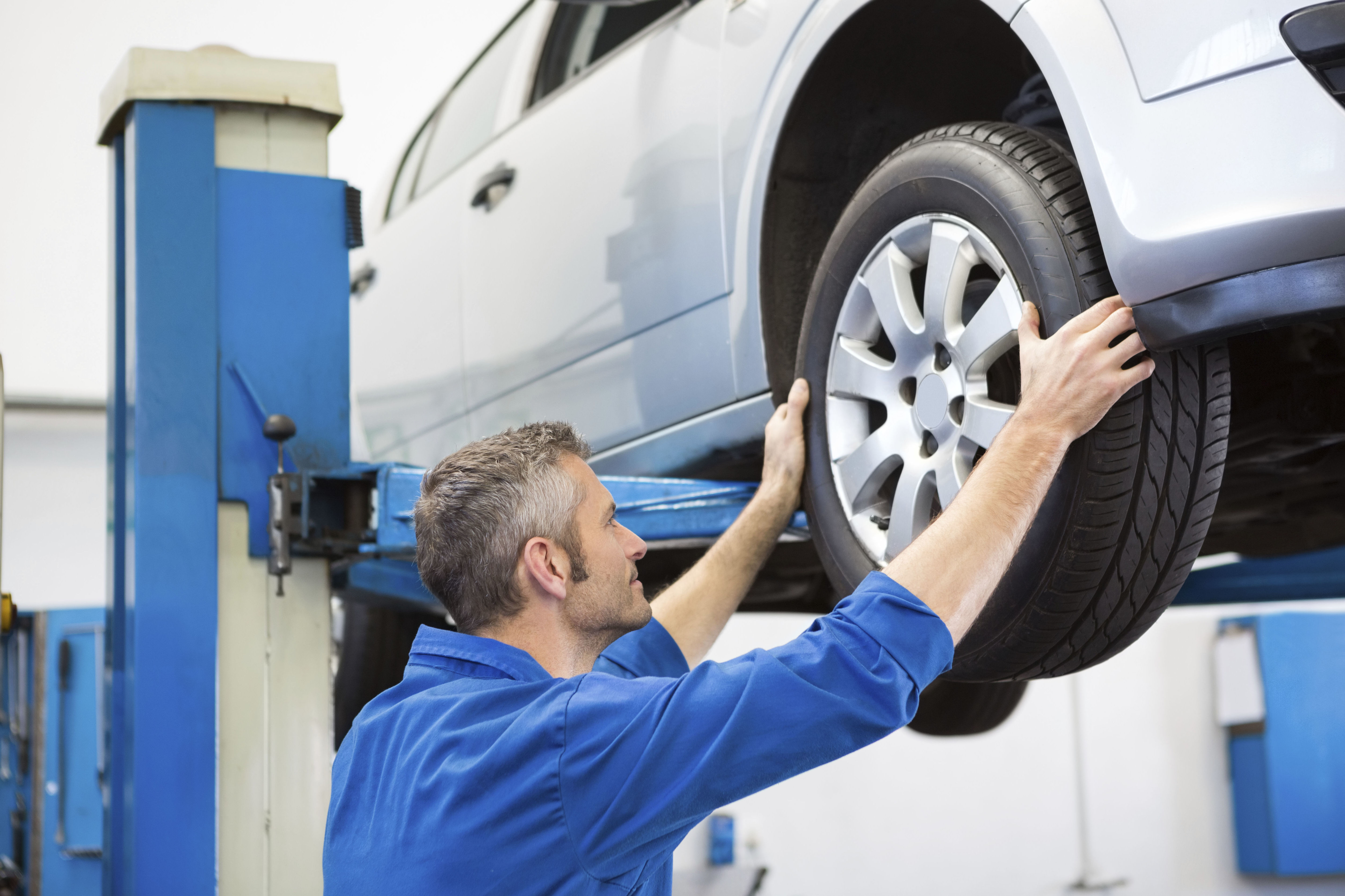 Mecánica de reparaciones: Servicios de Rociauto Bosch - Autoroan Mecánica de reparaciones: Servicios de Rociauto Bosch - Autoroan
