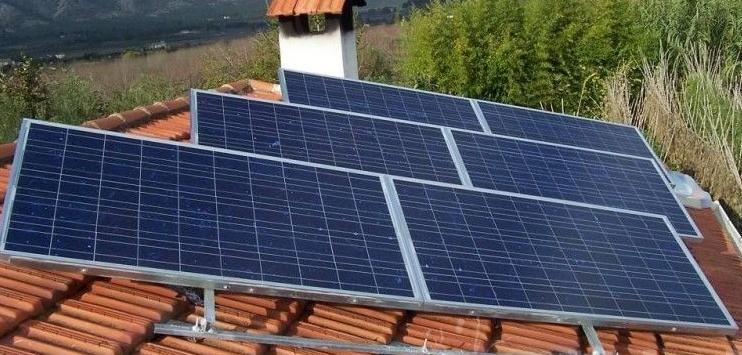 Solar autoconsumo: Productos y servicios de Ecoen Solucions Energètiques Solar autoconsumo: Productos y servicios de Ecoen Solucions Energètiques