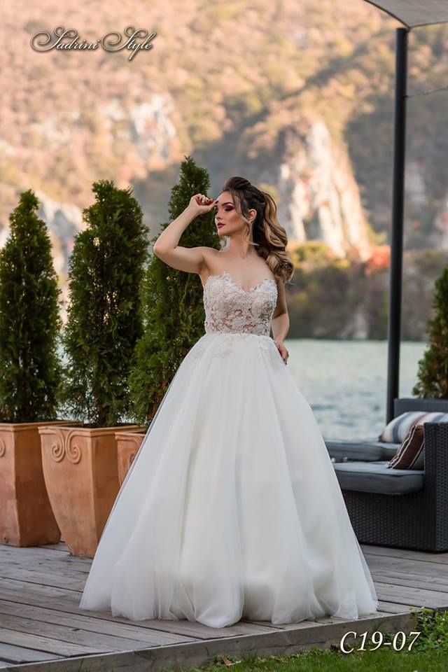 Vestidos de novia: Colecciones de Elen Boutique Vestidos de novia: Colecciones de Elen Boutique