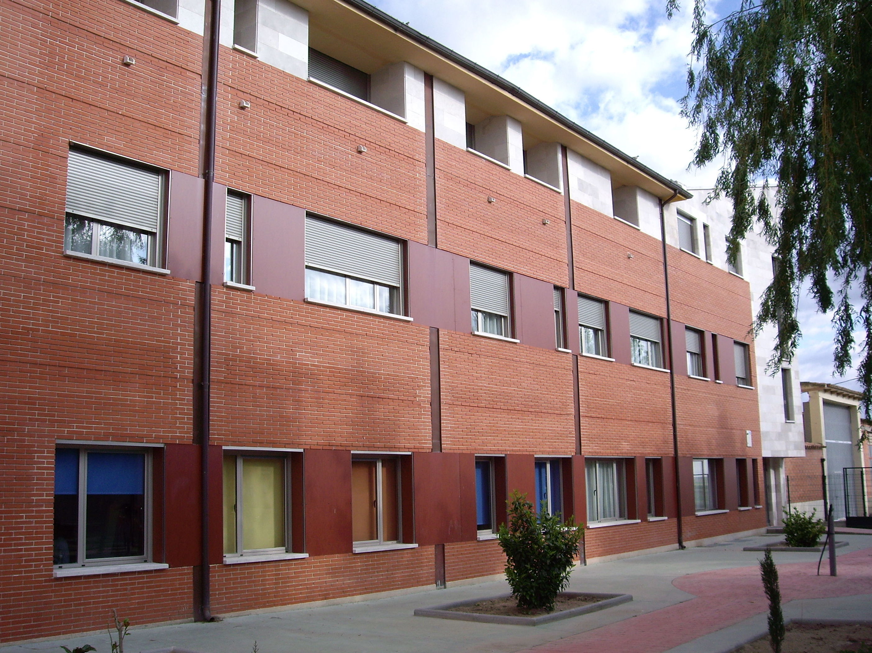 Residencia Santa Cruz de Villalar de los Comuneros: Servicios y Residencias de Asfa 21 Servicios Sociales