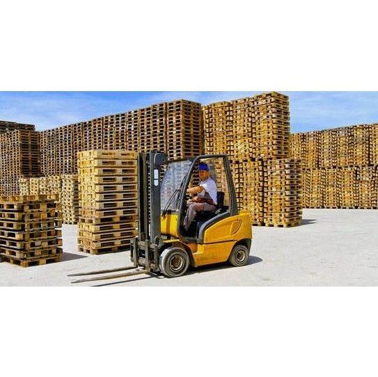 Servicio de contenedores grandes para reciclaje: Servicios de Palets y Recuperaciones Jarama Servicio de contenedores grandes para reciclaje: Servicios de Palets y Recuperaciones Jarama