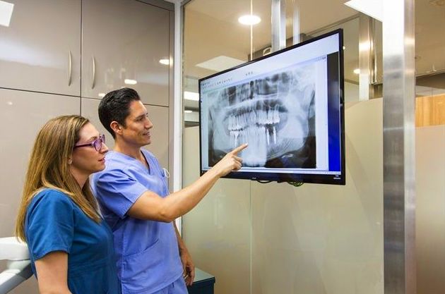Última tecnología para mejorar en el diagnóstico y durante el tratamiento dental