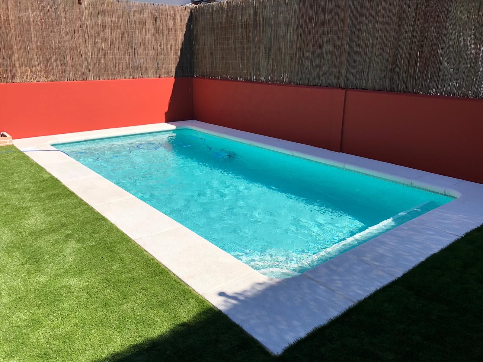 Nuevos trabajos piscina: Productos y Servicios de Bordes de Piscinas J. Antonio Alonso Nuevos trabajos piscina: Productos y Servicios de Bordes de Piscinas J. Antonio Alonso