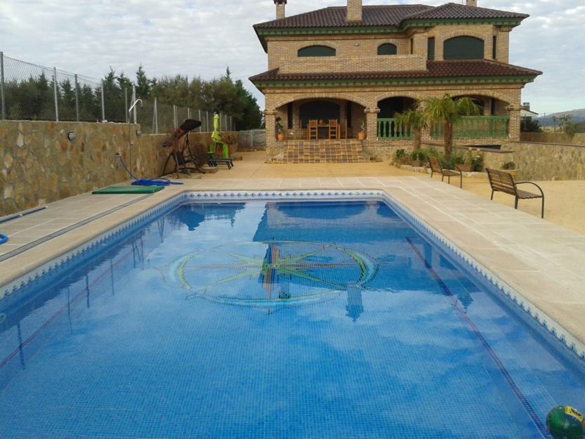 Piedras para piscinas en Valmojado, Toledo