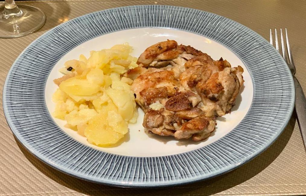 Muslo de pollo a la plancha Muslo de pollo a la plancha
