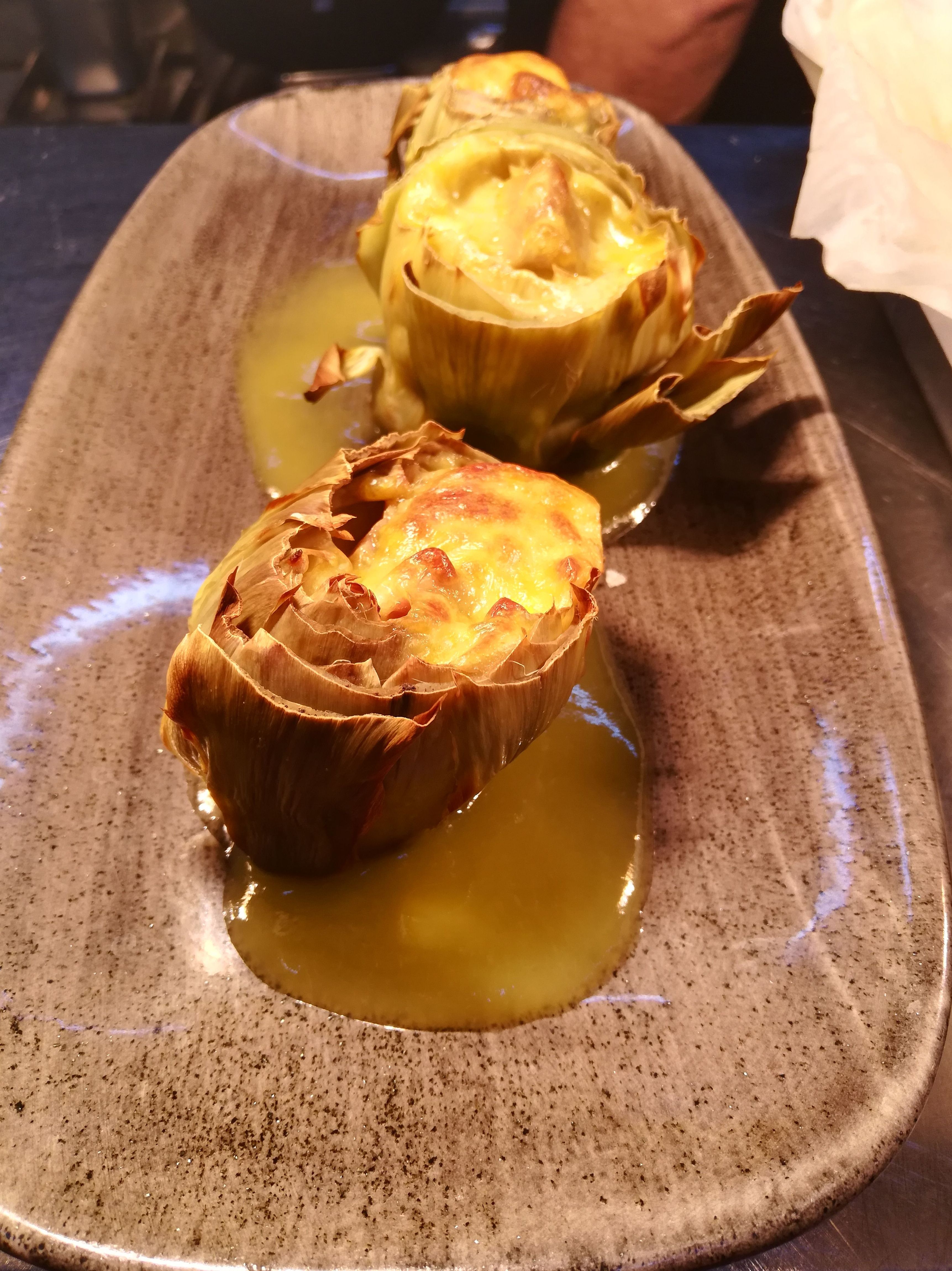 Alcachofas rellenas de foie y mango Alcachofas rellenas de foie y mango