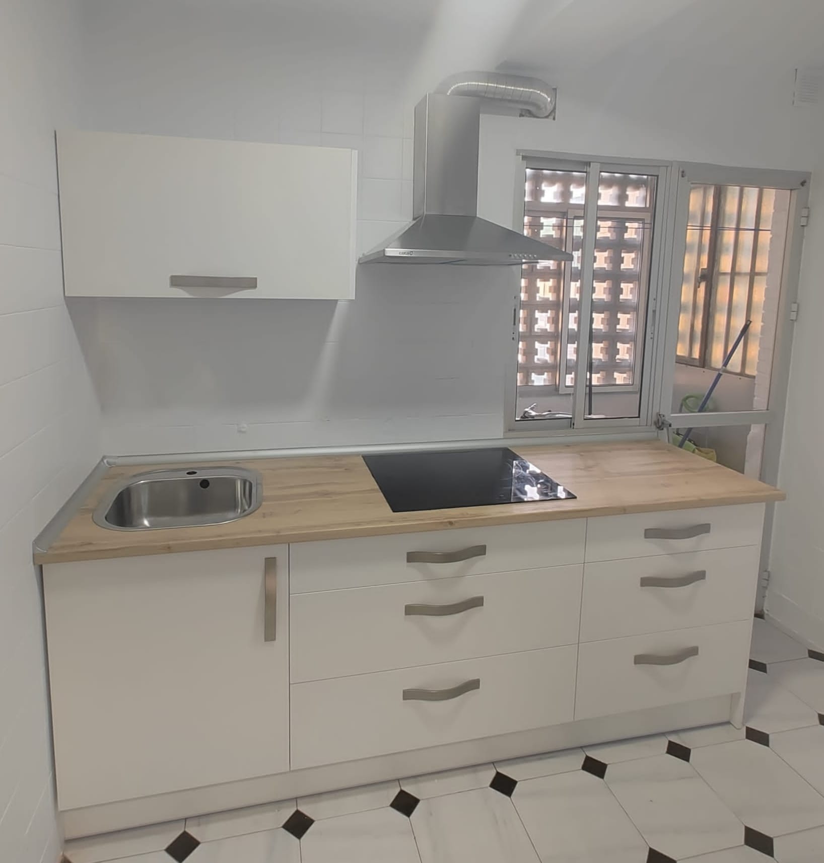 Instalación apartamento en Plasencia: Servicios de Duran Cocinas y complementos Instalación apartamento en Plasencia: Servicios de Duran Cocinas y complementos