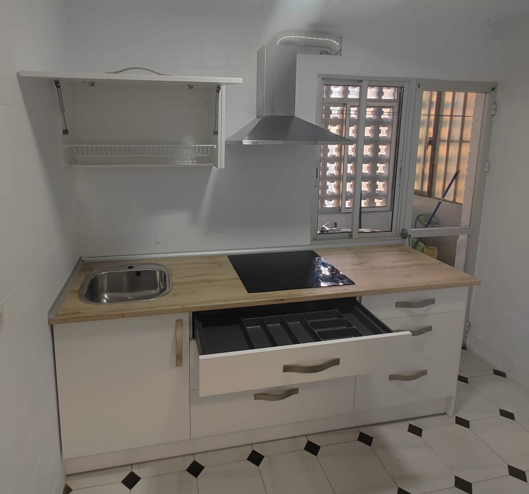Instalación apartamento en Plasencia: Servicios de Duran Cocinas y complementos Instalación apartamento en Plasencia: Servicios de Duran Cocinas y complementos