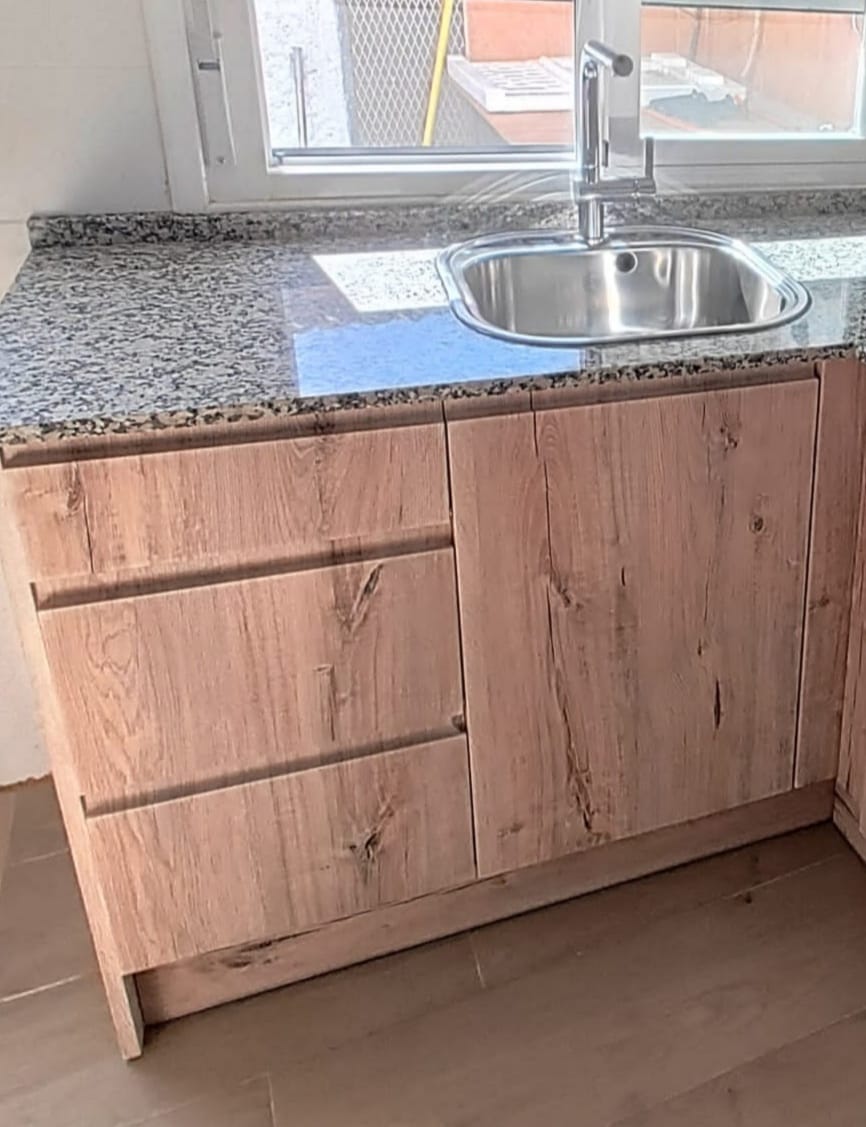 Instalación apartamento en Valdeobispo: Servicios de Duran Cocinas y complementos Instalación apartamento en Valdeobispo: Servicios de Duran Cocinas y complementos
