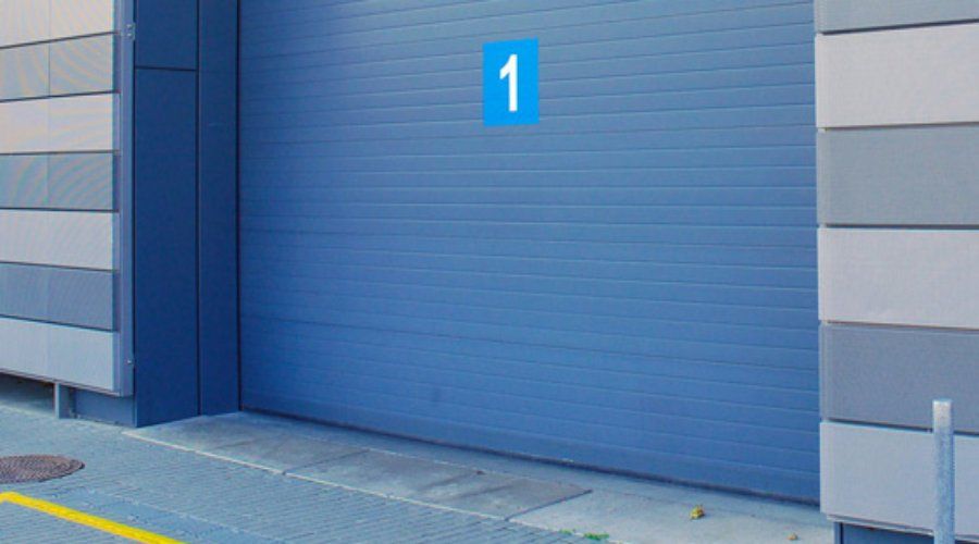 Puertas metálicas: Servicios de Soluciones al Instante Puertas metálicas: Servicios de Soluciones al Instante