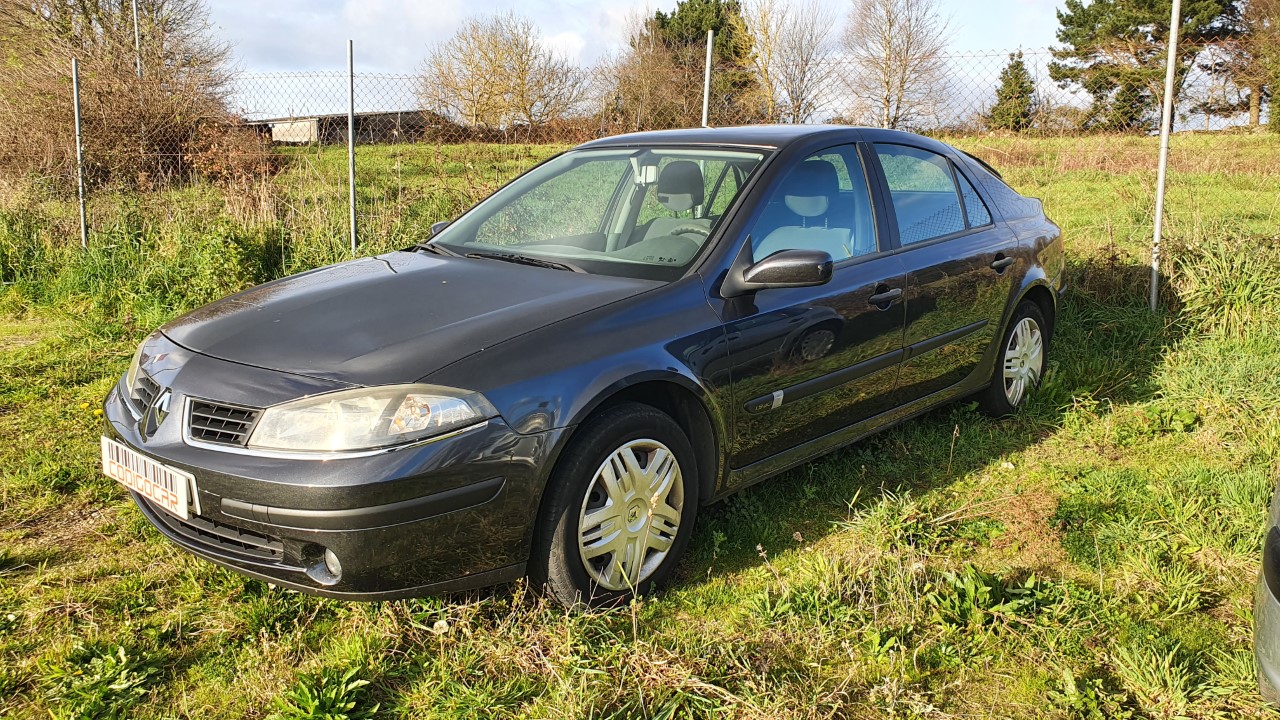 RENAULT LAGUNA 1.9DCI CON ENGANCHE DE REMOLQUE: de CODIGOCAR RENAULT LAGUNA 1.9DCI CON ENGANCHE DE REMOLQUE: de CODIGOCAR