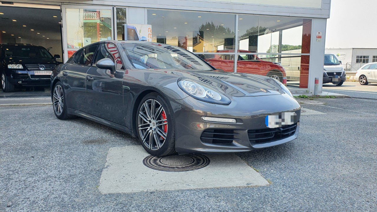 PORSCHE PANAMERA 3.0 DIESEL 300CV ¡¡IMPECABLE!!: de CODIGOCAR PORSCHE PANAMERA 3.0 DIESEL 300CV ¡¡IMPECABLE!!: de CODIGOCAR