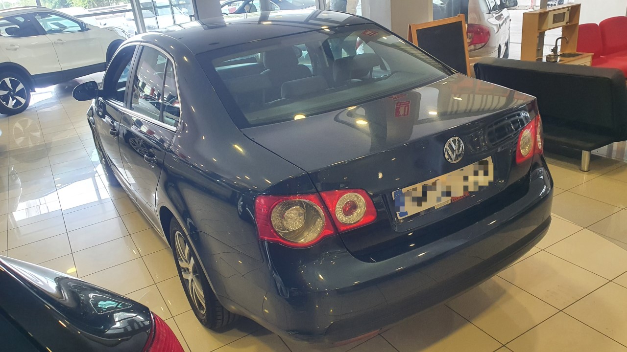 VOLKSWAGEN JETTA 2.0TDI 140CV: de CODIGOCAR VOLKSWAGEN JETTA 2.0TDI 140CV: de CODIGOCAR