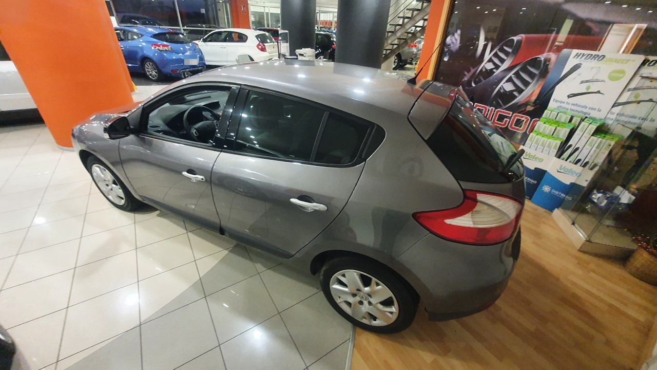 RENAULT MEGANE 1.5DCI 110CV: de CODIGOCAR RENAULT MEGANE 1.5DCI 110CV: de CODIGOCAR