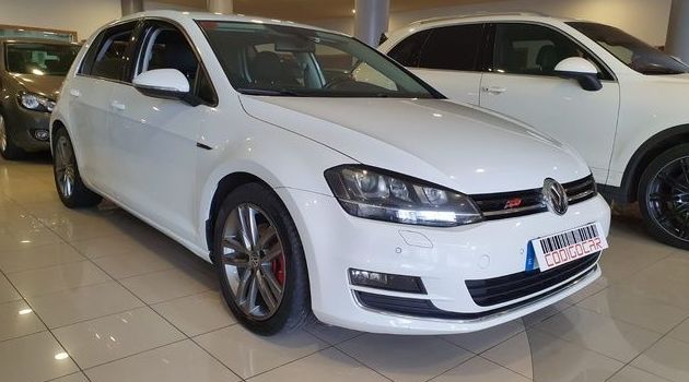 VOLKSWAGEN GOLF VII 2.0TDI DSG R-LINE: de CODIGOCAR VOLKSWAGEN GOLF VII 2.0TDI DSG R-LINE: de CODIGOCAR