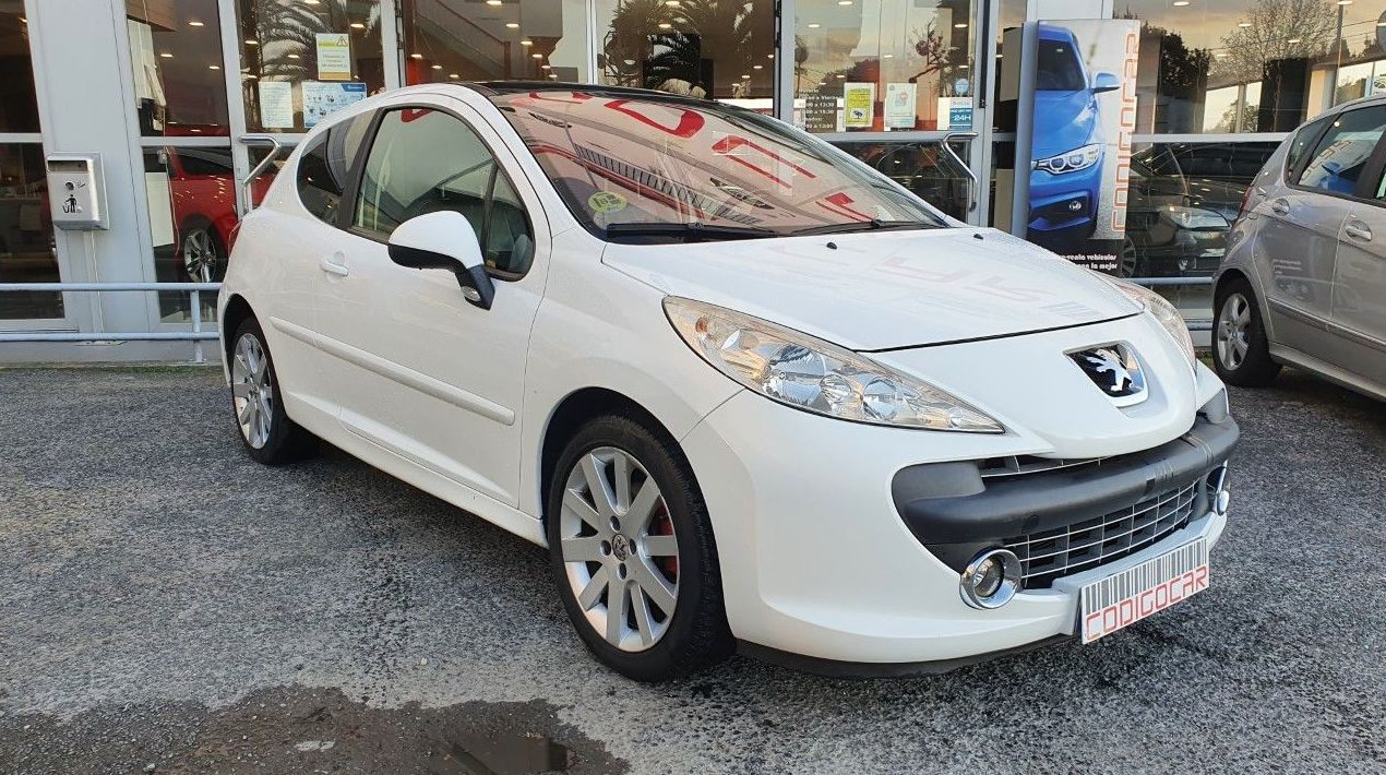 PEUGEOT 207 1.6HDI GT CON TECHO PANORAMICO: de CODIGOCAR PEUGEOT 207 1.6HDI GT CON TECHO PANORAMICO: de CODIGOCAR