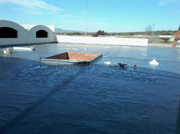 Impermeabilización con láminas PVC: Servicios de Impermeabilizaciones Manuel Núñez Montero Impermeabilización con láminas PVC: Servicios de Impermeabilizaciones Manuel Núñez Montero