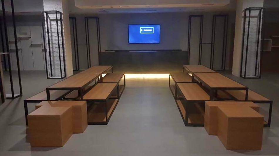 TIENDA RSV EN C.COMERCIAL EL EBOLI: Trabajos realizados de REFORMAS, INSTALACIONES Y CONSTRUCCION ARAGON TIENDA RSV EN C.COMERCIAL EL EBOLI: Trabajos realizados de REFORMAS, INSTALACIONES Y CONSTRUCCION ARAGON