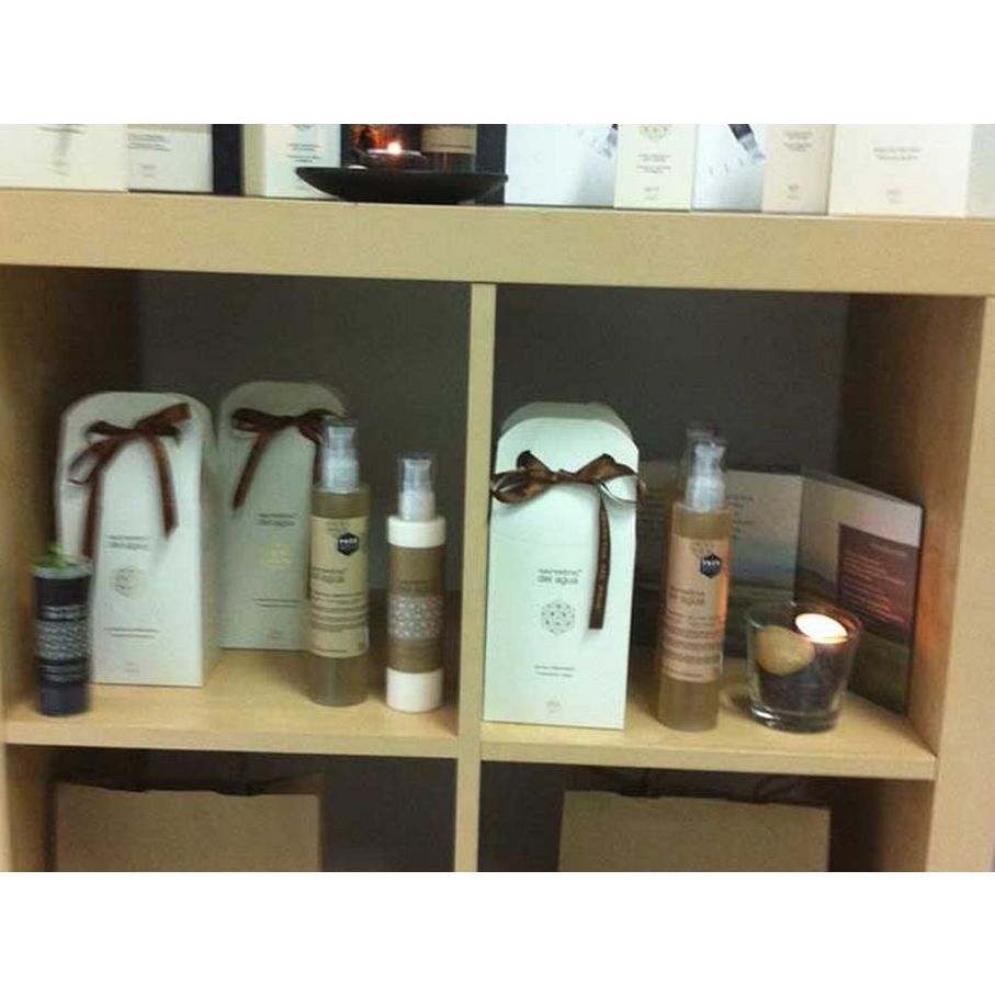 Tratamientos capilares : grasa ,caida del cabello , pitiriasis , dermatitis: Servicios de CristinaRodriguez creando belleza Tratamientos capilares : grasa ,caida del cabello , pitiriasis , dermatitis: Servicios de CristinaRodriguez creando belleza