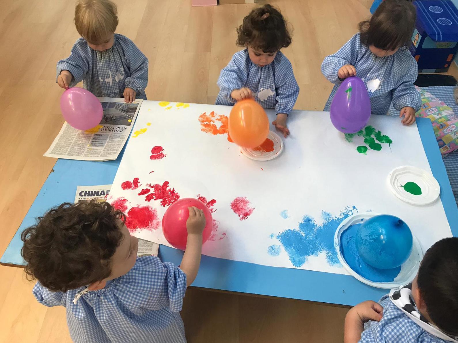 Inglés: Servicios e Instalaciones of Llar d'infants Petits Gegants Inglés: Servicios e Instalaciones of Llar d'infants Petits Gegants