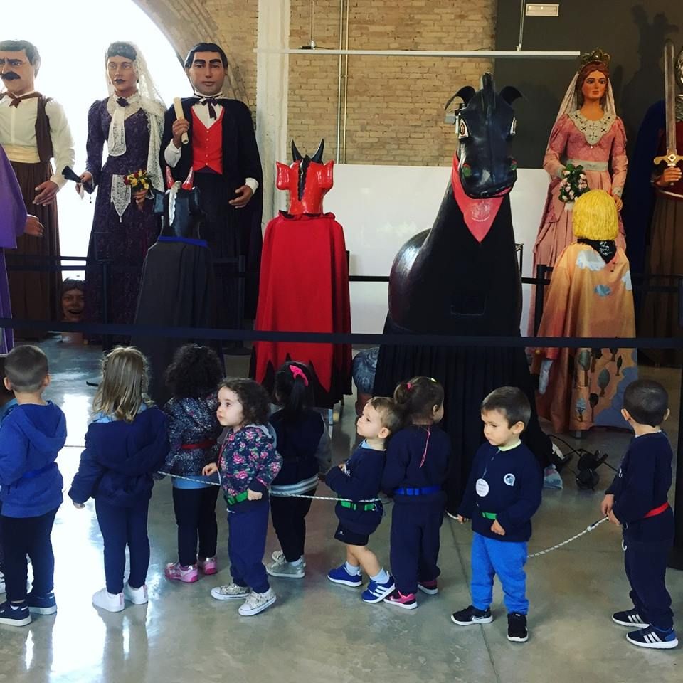 Excursiones: Servicios e Instalaciones de Llar d'infants Petits Gegants Excursiones: Servicios e Instalaciones de Llar d'infants Petits Gegants