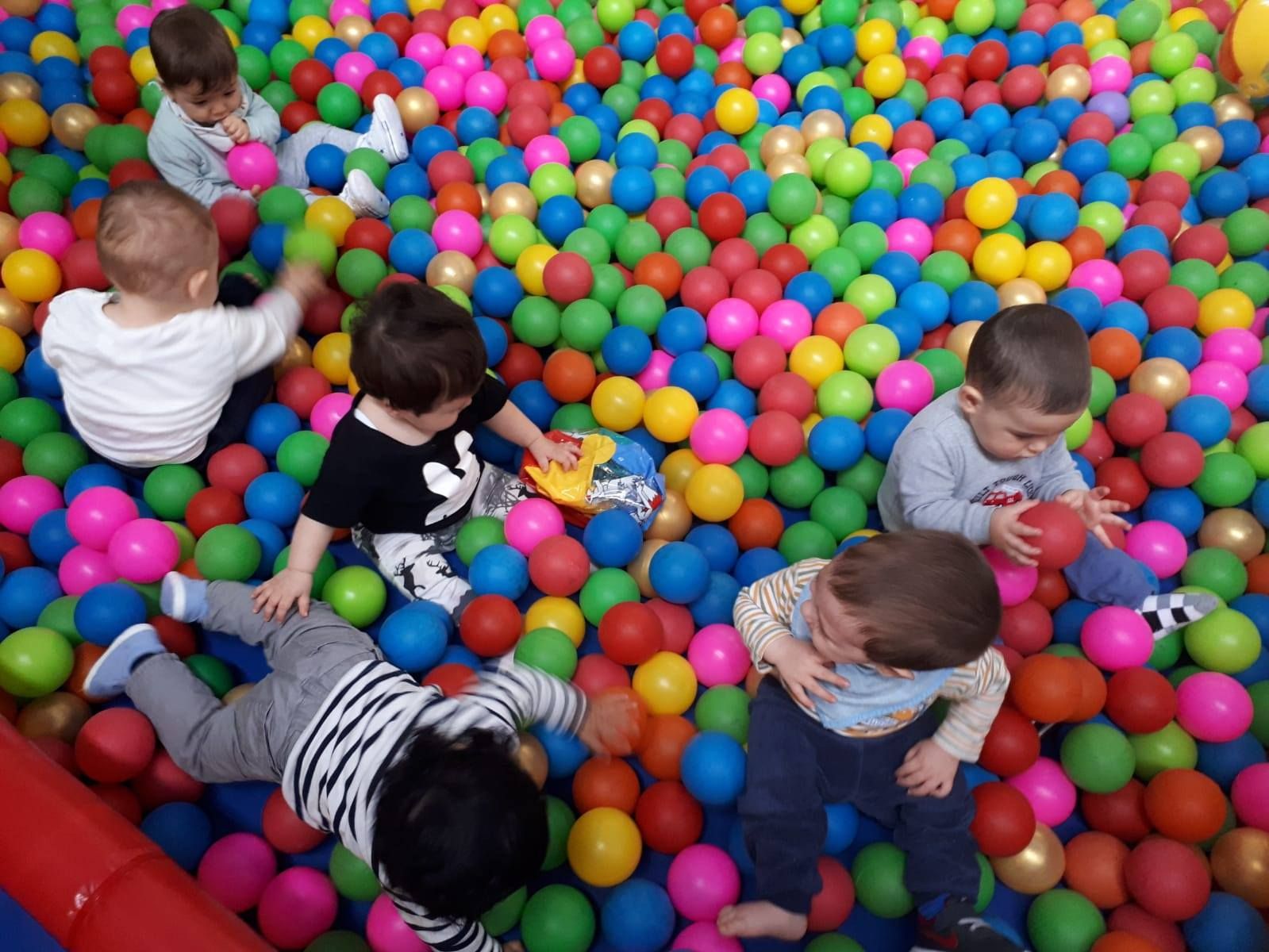 Instalaciones: Servicios e Instalaciones de Llar d'infants Petits Gegants Instalaciones: Servicios e Instalaciones de Llar d'infants Petits Gegants