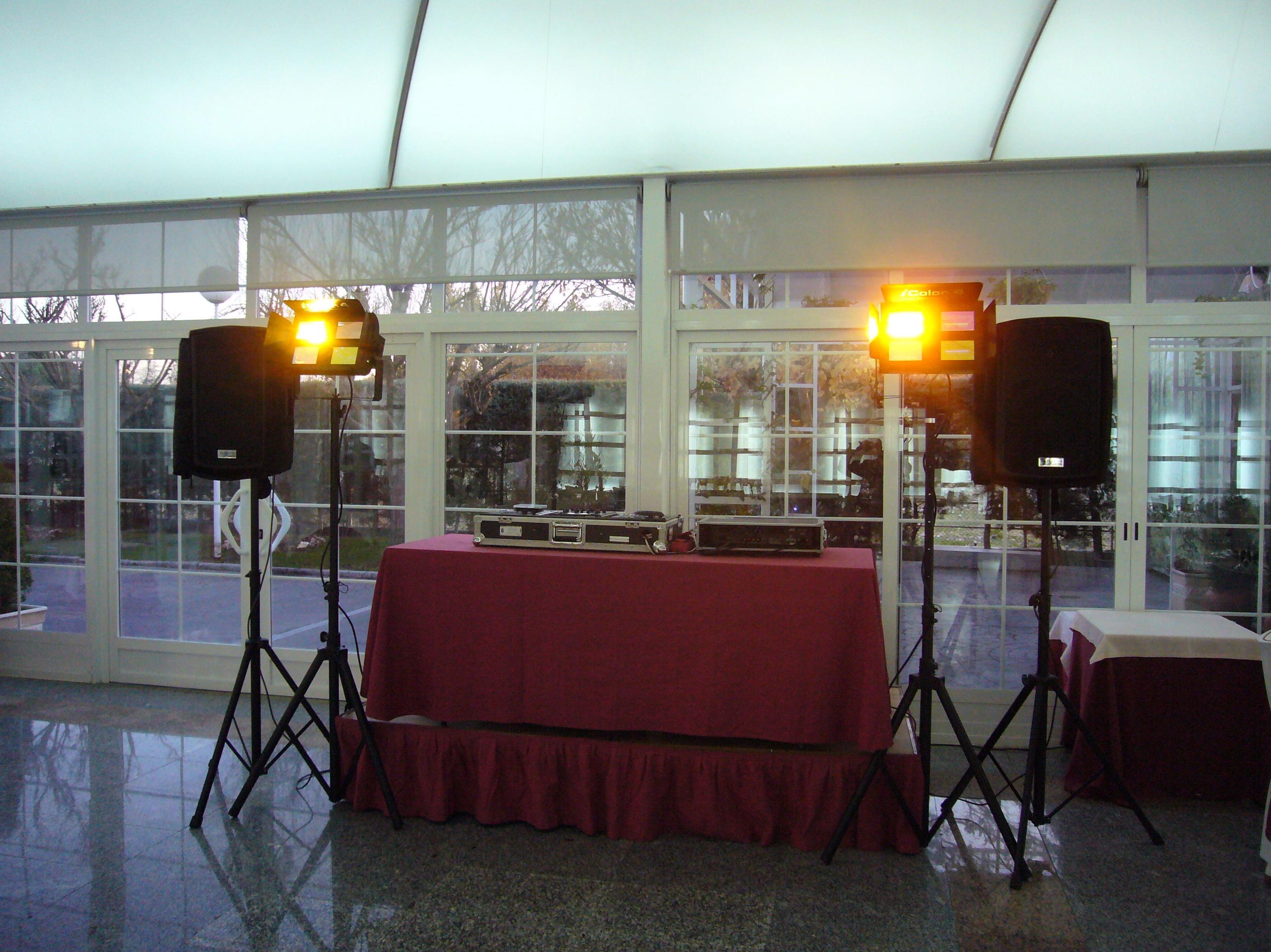 Discotecas móviles: Servicios de Vivace Discotecas móviles: Servicios de Vivace
