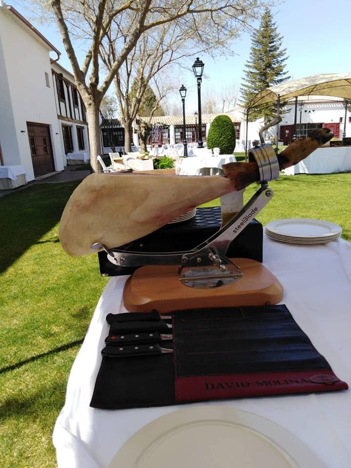 Cortadores de jamón: Productos y Servicios de Degustos Charcuteria Tradicional Cortadores de jamón: Productos y Servicios de Degustos Charcuteria Tradicional