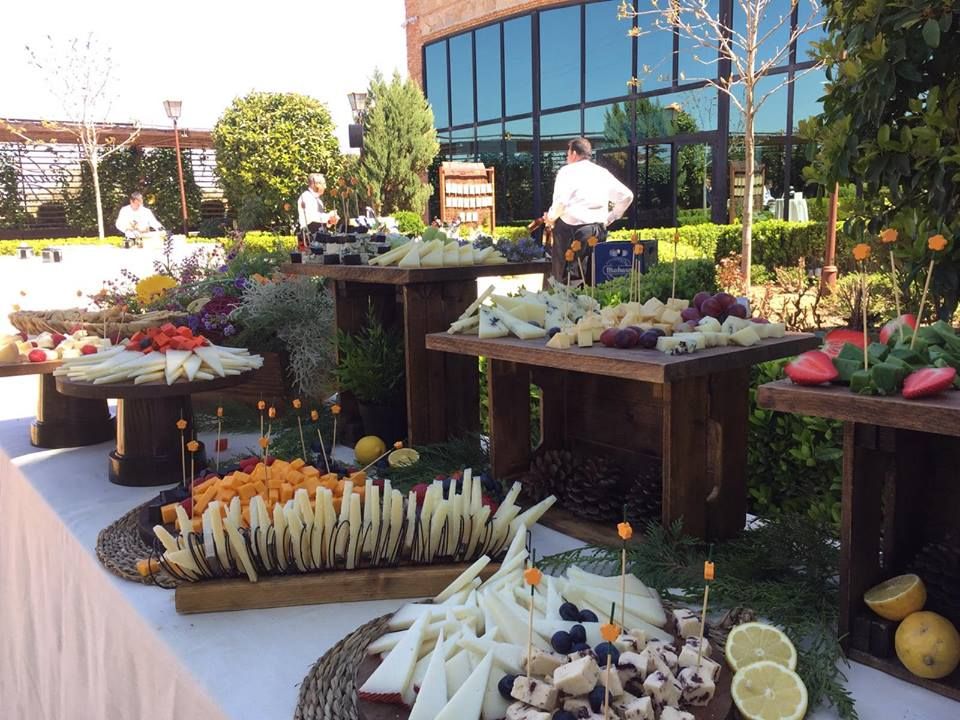 Mesas de quesos: Productos y Servicios of Degustos Charcuteria Tradicional Mesas de quesos: Productos y Servicios of Degustos Charcuteria Tradicional