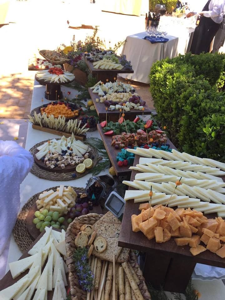 Mesas de quesos: Productos y Servicios of Degustos Charcuteria Tradicional Mesas de quesos: Productos y Servicios of Degustos Charcuteria Tradicional