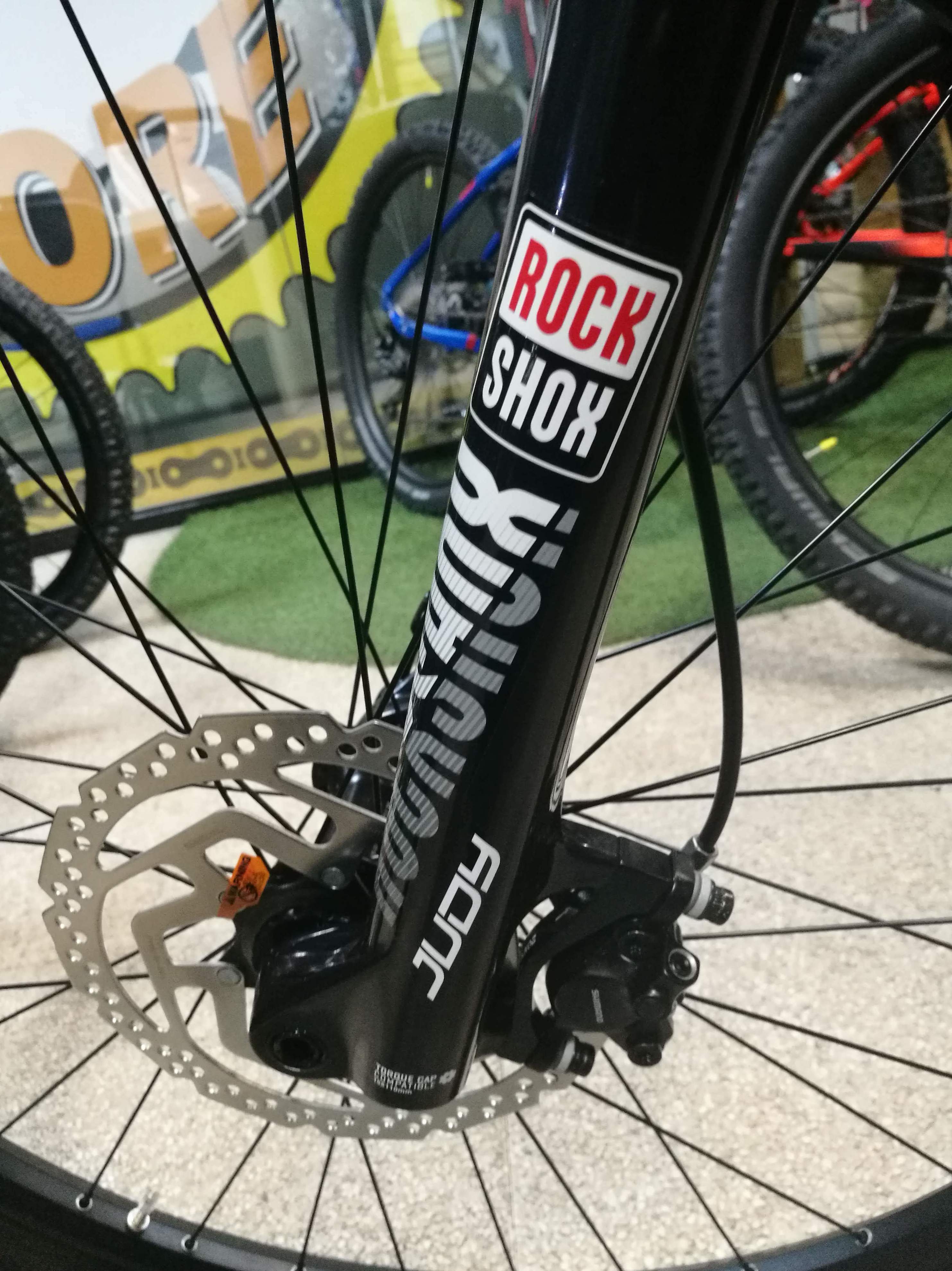 LOMBARDO BOSCH DOBLE SUSPENSION: Productos de E-Bike Guadarrama LOMBARDO BOSCH DOBLE SUSPENSION: Productos de E-Bike Guadarrama