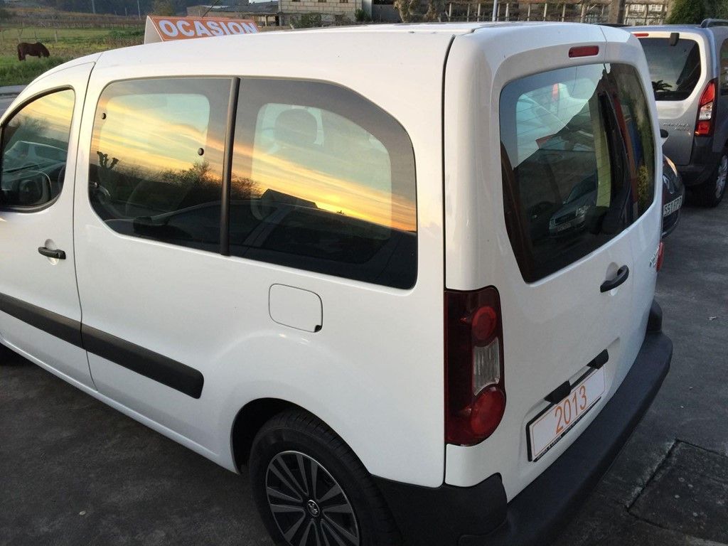 Peugeot Partner 1.6HDI 75CV: VEHÍCULOS de Ocasión A Lagoa Ribadumia Peugeot Partner 1.6HDI 75CV: VEHÍCULOS de Ocasión A Lagoa Ribadumia