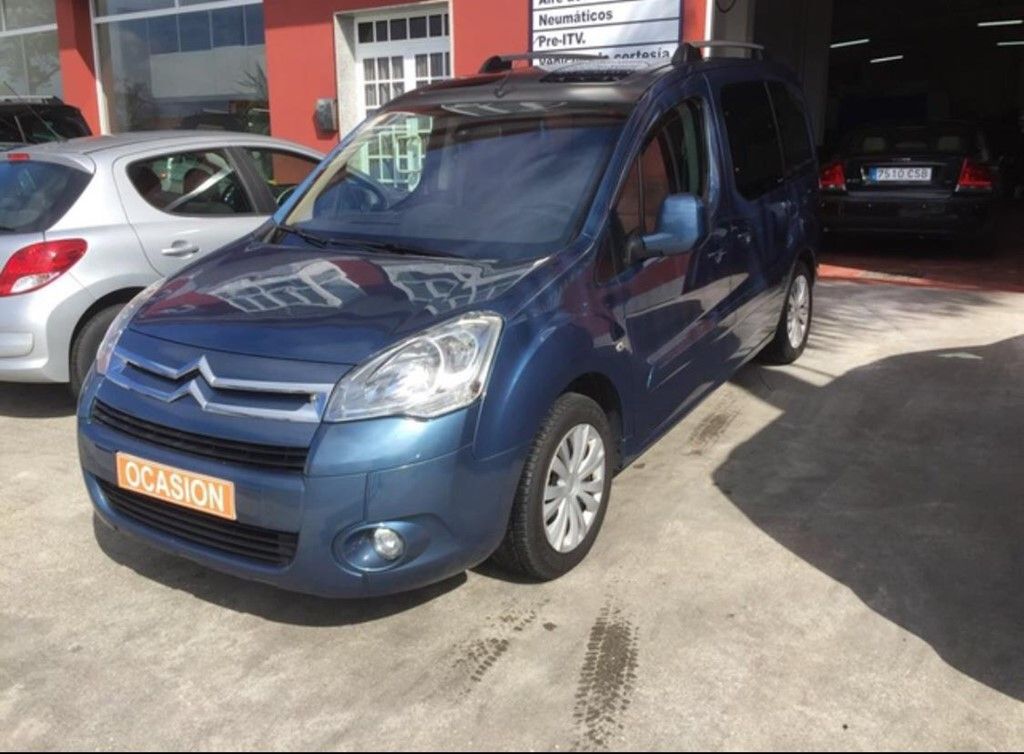 Citroën Berlingo 1.6HDI 110CV: VEHÍCULOS de Ocasión A Lagoa Ribadumia Citroën Berlingo 1.6HDI 110CV: VEHÍCULOS de Ocasión A Lagoa Ribadumia