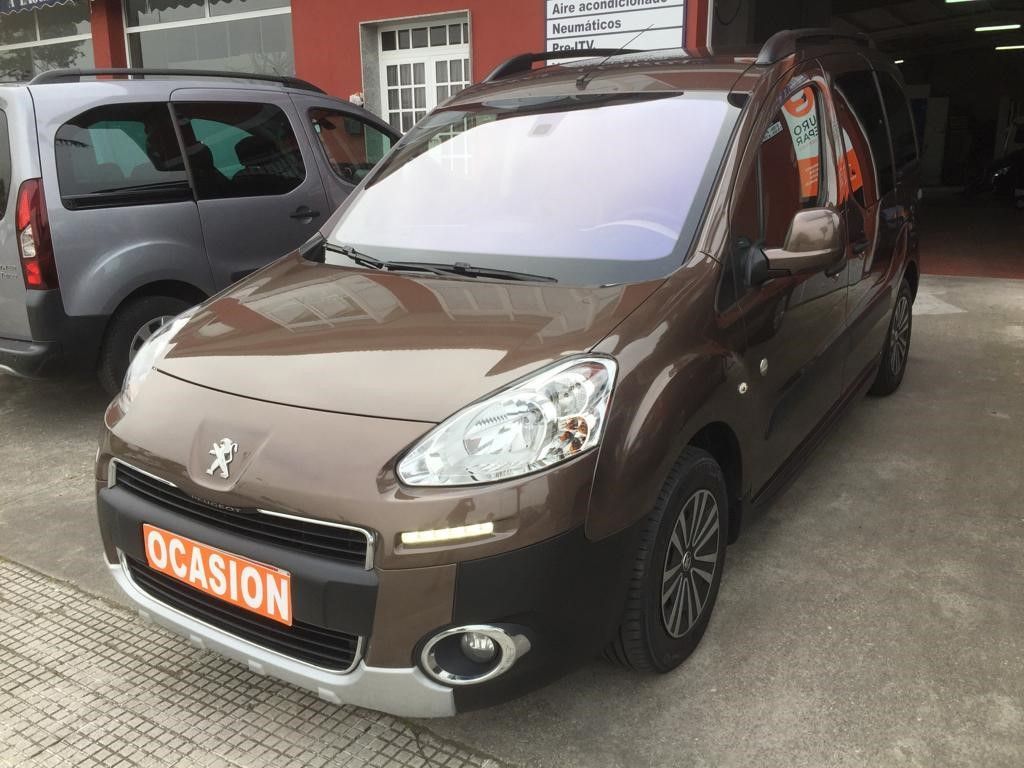 Peugeot Partner 1.6HDI 114CV: VEHÍCULOS de Ocasión A Lagoa Ribadumia Peugeot Partner 1.6HDI 114CV: VEHÍCULOS de Ocasión A Lagoa Ribadumia