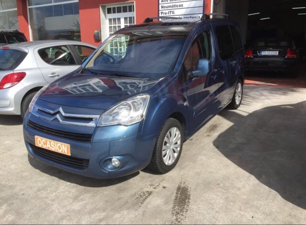 Citroën Berlingo 1.6 HDI 110CV: VEHÍCULOS de Ocasión A Lagoa Ribadumia Citroën Berlingo 1.6 HDI 110CV: VEHÍCULOS de Ocasión A Lagoa Ribadumia