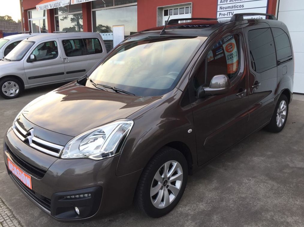 CITROEN BERLINGO 1.6 BlueHDI 120CV 6V.: VEHÍCULOS de Ocasión A Lagoa Ribadumia CITROEN BERLINGO 1.6 BlueHDI 120CV 6V.: VEHÍCULOS de Ocasión A Lagoa Ribadumia