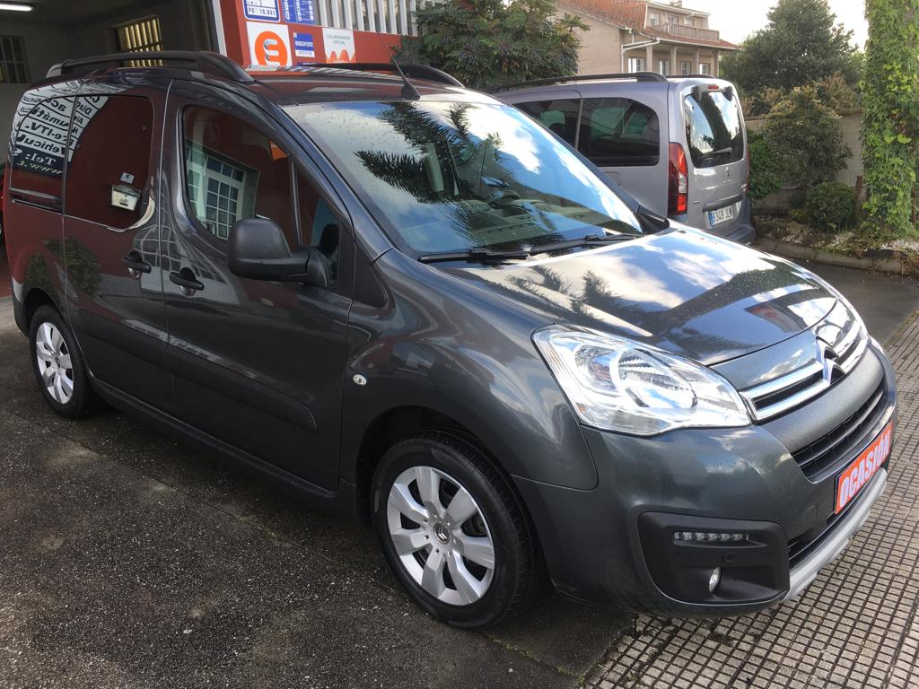 CITROEN BERLINGO 1.6 BlueHDI 100CV: VEHÍCULOS de Ocasión A Lagoa Ribadumia CITROEN BERLINGO 1.6 BlueHDI 100CV: VEHÍCULOS de Ocasión A Lagoa Ribadumia