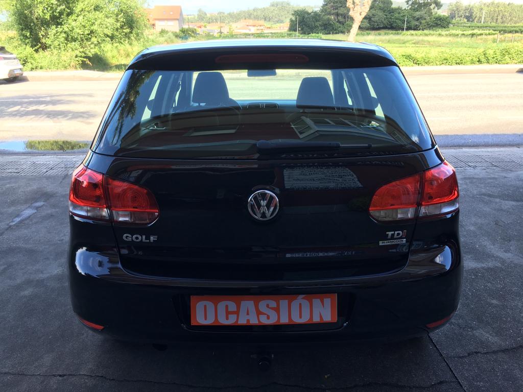 VOLKSWAGEN GOLF 1.6 BlueMotion 105CV: VEHÍCULOS de Ocasión A Lagoa Ribadumia VOLKSWAGEN GOLF 1.6 BlueMotion 105CV: VEHÍCULOS de Ocasión A Lagoa Ribadumia