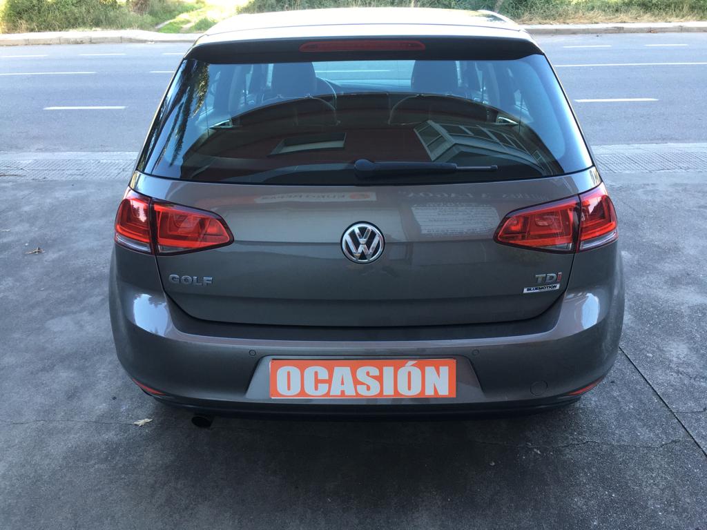 VOLKSWAGEN GOLF BLUEMOTION 1.6TDI 110CV: VEHÍCULOS de Ocasión A Lagoa Ribadumia VOLKSWAGEN GOLF BLUEMOTION 1.6TDI 110CV: VEHÍCULOS de Ocasión A Lagoa Ribadumia