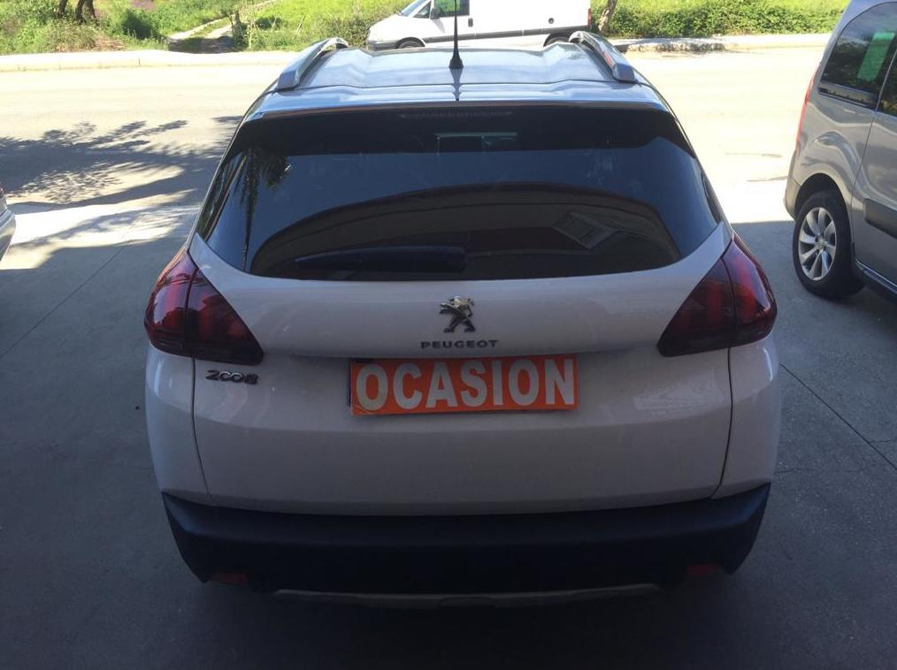 PEUGEOT 2008 ALLURE 1.6 BlueHDi 120CV: VEHÍCULOS de Ocasión A Lagoa PEUGEOT 2008 ALLURE 1.6 BlueHDi 120CV: VEHÍCULOS de Ocasión A Lagoa