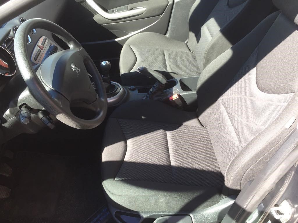 Peugeot 308 1.6HDI 90CV: VEHÍCULOS de Ocasión A Lagoa Ribadumia Peugeot 308 1.6HDI 90CV: VEHÍCULOS de Ocasión A Lagoa Ribadumia